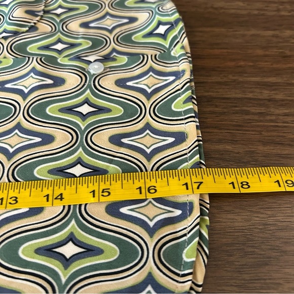 Forever 21 Stylish Geometric Patterned Women's Top cropped L - Picture 10 of 10